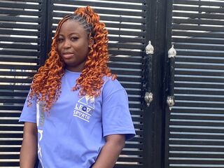 masturbating webcamgirl ZaraLure