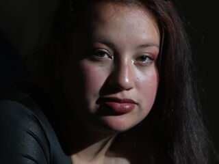 masturbating girl ZaretRivera